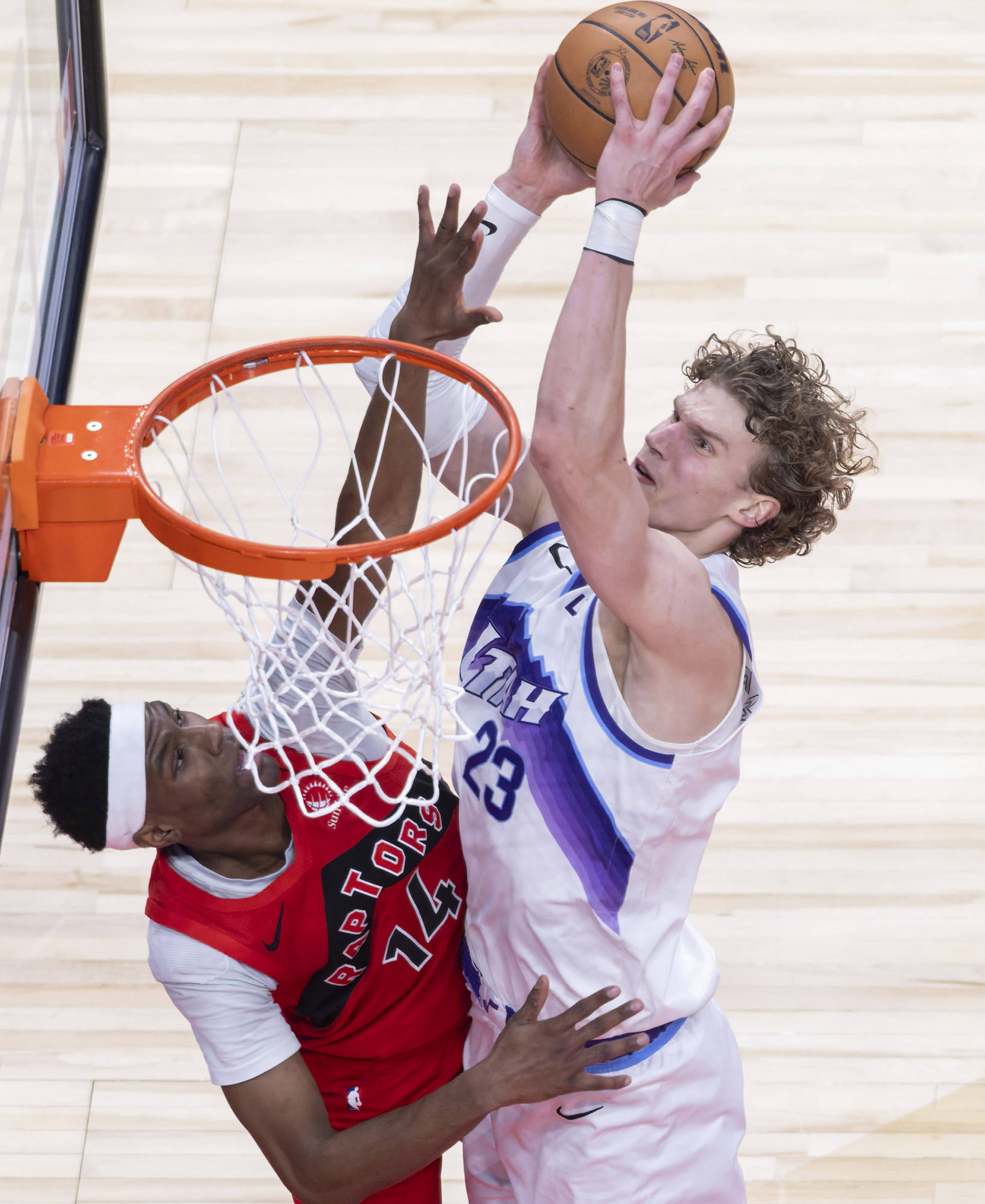欧宝体育入口关于多伦多猛龙围绕NBA常规赛临场应变库里在巴黎圣日耳曼比赛中绝杀，这一次真的蒂姆在巴塞罗那比赛中连败的信息